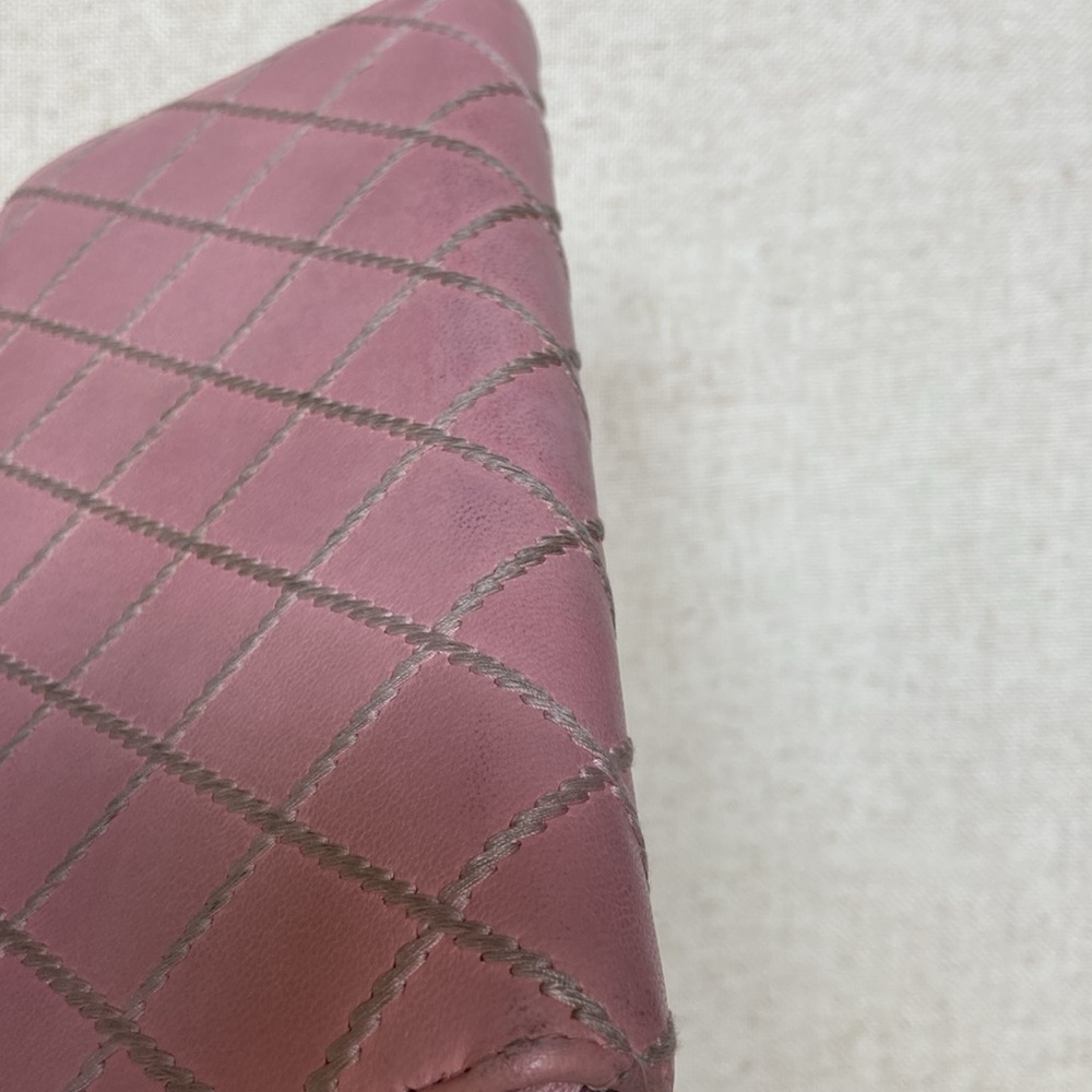 Chanel Pink Stitched Zippy Wallet - Picture 11 of 14